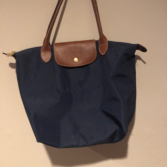 Longchamp Le Pliage - Picture 1 of 3